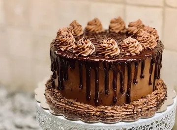 Sepotong slice cake yang stok bahannya dipotong otomatis per transaksi